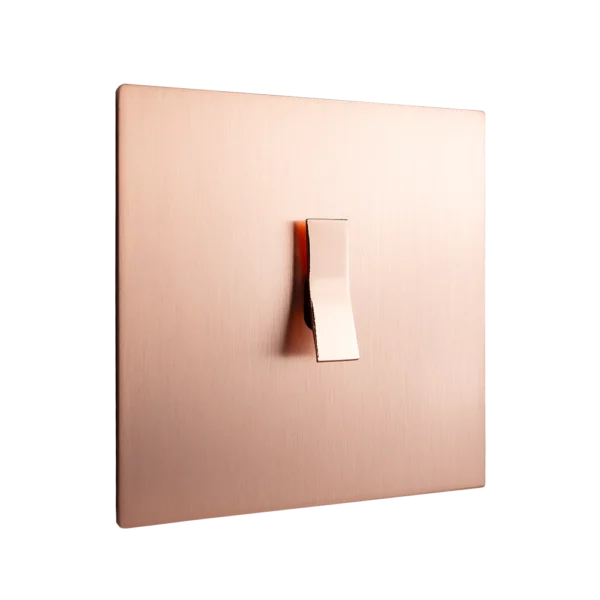 Włącznik pojedynczy w ramce matt copper brass z kolekcji Bridge